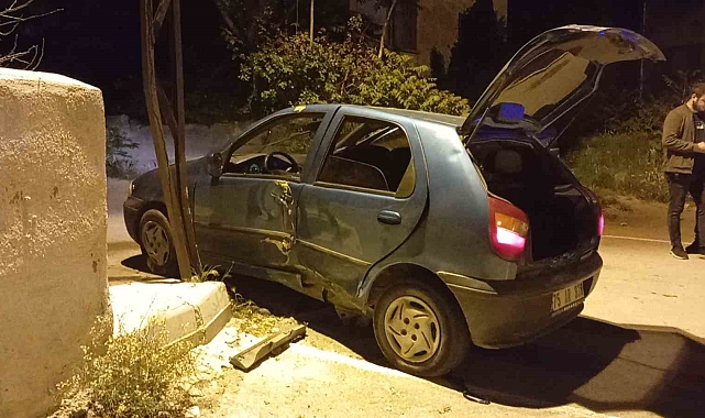 Bekçilerinin dur ihtarına uymayarak kaçan otomobil direğe çarptı