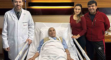 Böbrek kanserinden robotik cerrahi ile kurtuldu