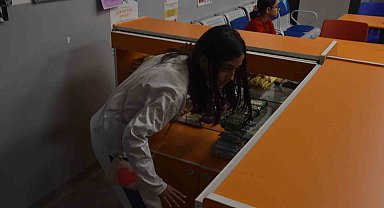 Bu okuldaki kantinin sorumlusu yok