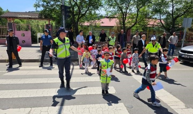 Çermik&#039;te trafik haftası etkinlikleri