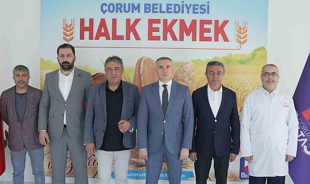 Çorum Belediye Meclis grup başkanları Halk Ekmek Fabrikası&#039;nı inceledi
