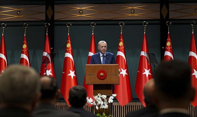 Cumhurbaşkanı Erdoğan’dan öğretmenleri ilgilendiren açıklama geldi