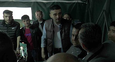 CZN Burak, Yürüyen Adam'n taziyesine katıldı