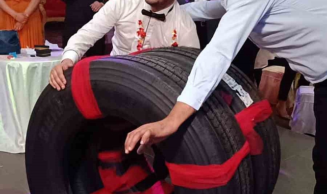 Damada araba lastiği hediye edildi