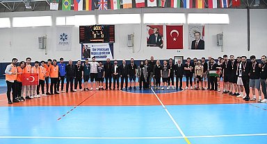 Depremde hayatını kaybeden Rabia unutulmadı