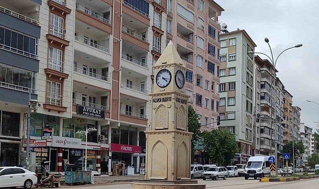 Depremden sonra zaman durdu