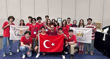 Depremzede öğrenciler, Amerika'dan birincilikle döndüler