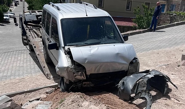 Direksiyon başında, kalp krizi geçiren sürücü hayatını kaybetti