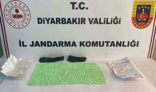 Diyarbakır&#039;da hastane bahçesinde uyuşturucu ticareti