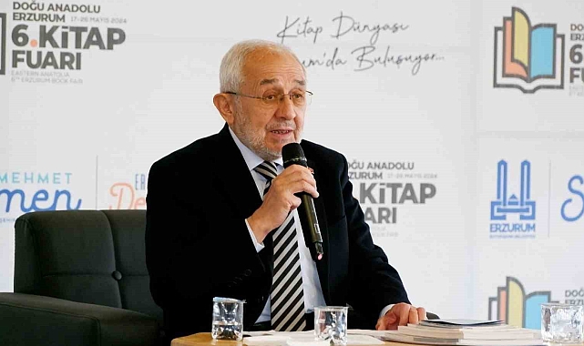 Doğu Anadolu Erzurum Kitap Fuarı&#039;nda &quot;Dilimiz Kimliğimizdir&quot; konferansı verildi
