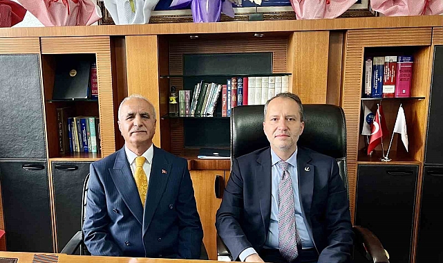 Dr. Fatih Erbakan, teşekkür ziyareti için Ağrı&#039;da