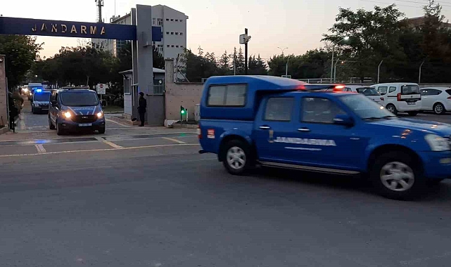 Düğün evinde cephanelik