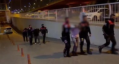 Eğlencede havaya ateş açan 4 kişi yakalandı