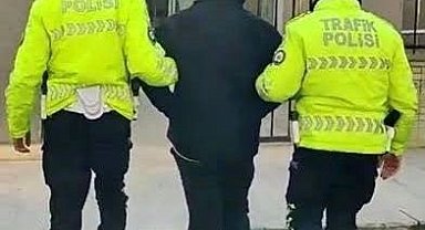 Ehliyetsiz araç kullanan çocuk  hırsız yakalandı