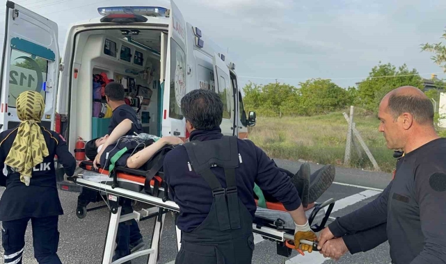 Elazığ&#039;da iki otomobil çarpıştı: 7 yaralı