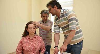 Elektrik uyarısıyla tedavi eden cihaz geliştirildi