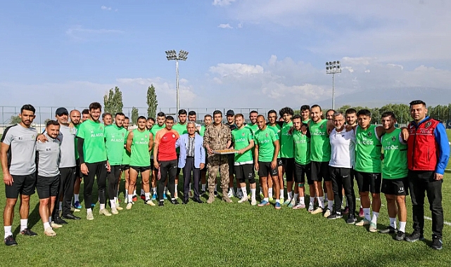 Emniyet Müdürü Sakarya’dan Iğdır Spora final maçı öncesi destek ziyareti