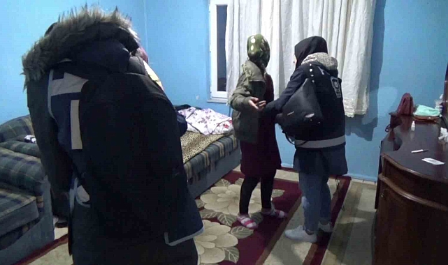 Erzurum&#039;da düzenlenen operasyonda 13 kaçak göçmen yakalandı