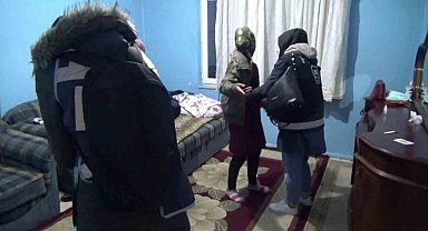 Erzurum'da düzenlenen operasyonda 13 kaçak göçmen yakalandı