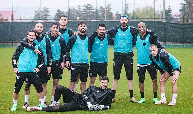 Erzurumsporlu oyuncular Ümraniye maçı hazırlıklarını sürdürüyor
