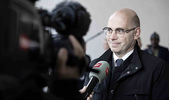 Eski bakan, İnsanlığa karşı suç işlemekten 20 yıl hapis cezasına çarptırdı