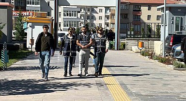 Eski sevgili cinayetinde katil zanlıları tutuklandı