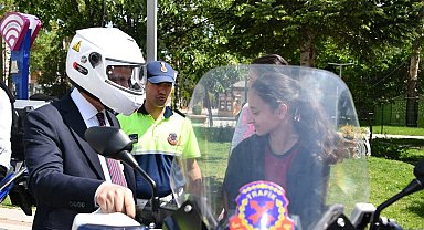 Farkındalık oluşturmak amacıyla öğrencilere uygulamalı trafik eğitimi verildi