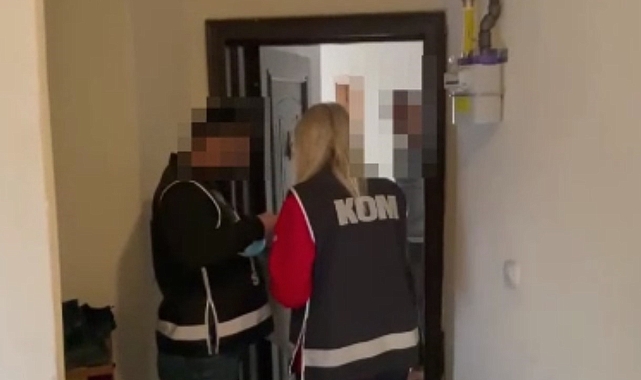 FETÖ operasyonu&#039;da 6&#039;sı kamu görevlisi 22 şahıs yakalandı