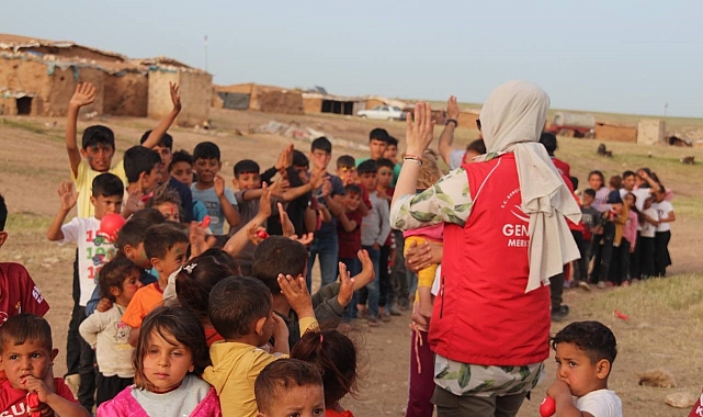 Göçer çocuklara, oyuncak sürprizi