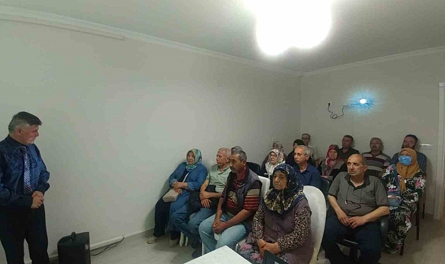 Hacı adaylarına yönelik &quot;Hac Hazırlık Seminerleri&quot; düzenledi