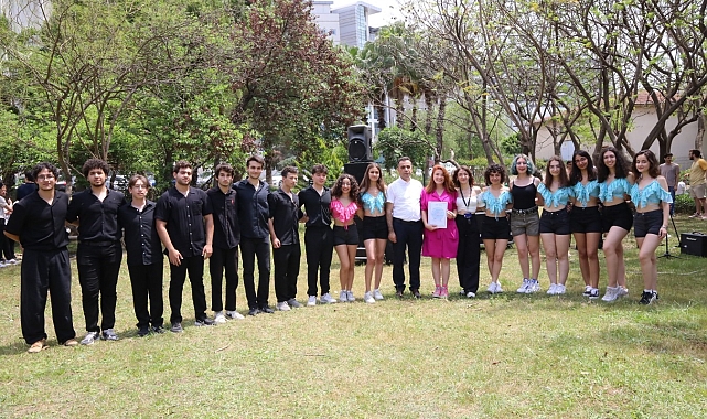 Hekim adayları Akdeniz Tıp Öğrenci Günleri&#039;nde eğlendi