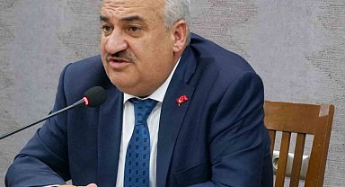 "Hiçbir partiye geçmeyi asla düşünmüyorum"