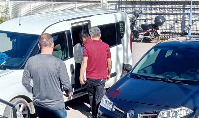 Hırsızlık suçundan aranan  şahıs yakalandı