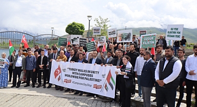 Iğdır Üniversitesi öğrencilerinden Filistinlilere destek yürüyüşü