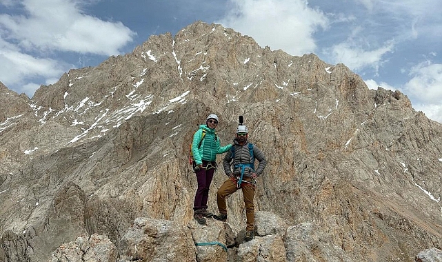 Iğdırlı Dağcılar Aldağ&#039;da yaz faaliyetleri eğitim faaliyetleri tamamladı