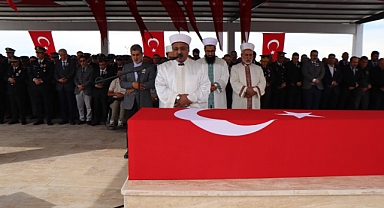 Iğdırlı şehit Vedat Zorba, son yolculuğuna uğurlandı