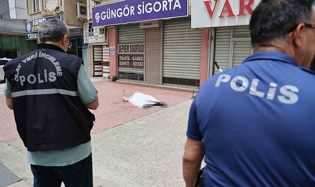 İş merkezinin 5. katından düşen yaşlı adam hayatını kaybetti