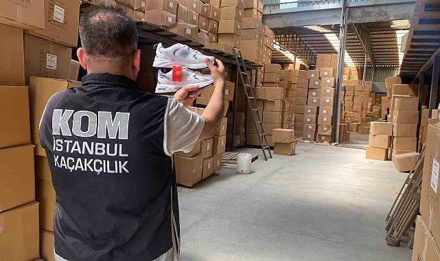 İstanbul Emniyeti Binlerce çift ayakkabı ele geçirildi