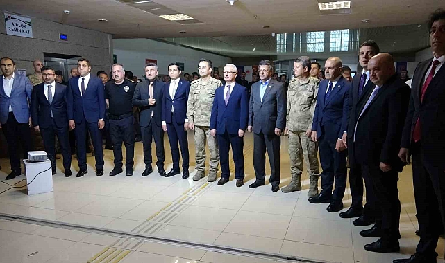 Kapalı Ceza İnfaz Kurumundaki hükümlüler, eserleri sergiledi