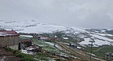 Karadeniz yaylalarında kış geri döndü