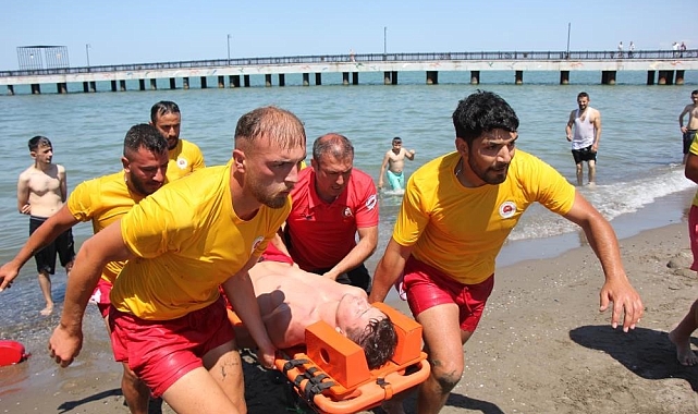 Karadeniz&#039;de boğulma vakalarına karşı cankurtaran alımna başlandı