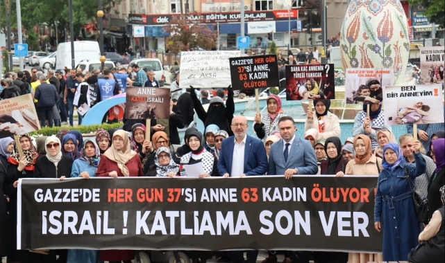 Kütahya&#039;da AK Partili kadınlar Gazzeli anneler için toplandı