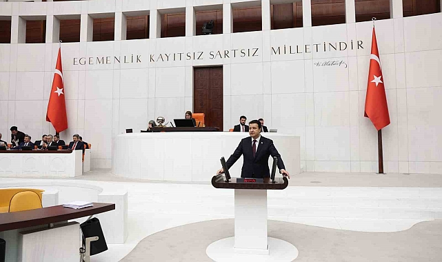 Mahmut Arıkan: &quot;Yerel basın kan ağlıyor&quot;