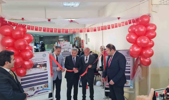 Mecidiye Anadolu Lisesi&#039;nde bilim fuarı