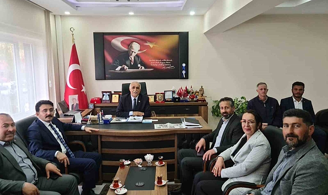 Mengi tebrik ziyaretleri gerçekleştirdi