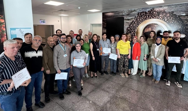 Mersin Şehir Hastanesi yöneticileri, engelli personelle bir araya geldi