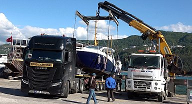 Milyarlık teknenin yolculuğu kara yolunda bitti