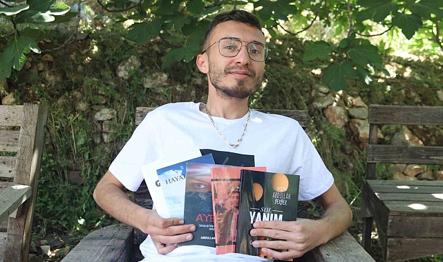 MS hastası genç, yazdığı kitaplarla hayata tutunuyor
