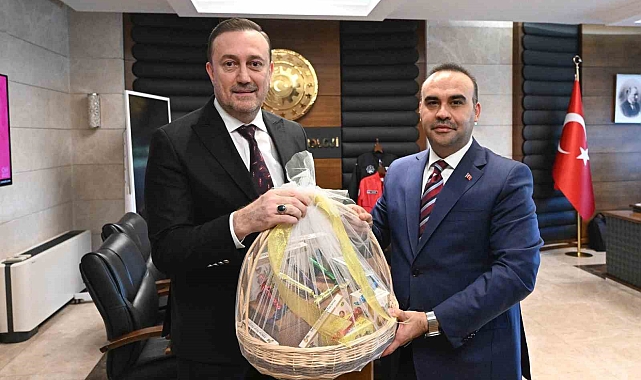 Muradiye OSB Başkanı Kıvırcık, Bakan Kacır&#039;a çalışmalarını anlattı