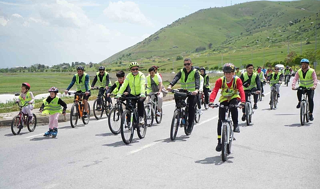 Muş&#039;ta &quot;11. Yeşilay Bisiklet Turu&quot; düzenlendi